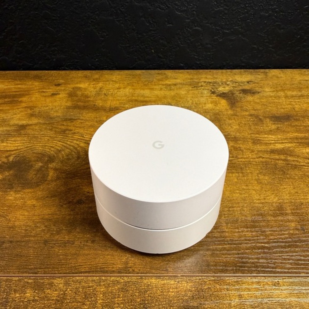 Google Wifi AC1304 White Plastic Mesh Router One Size